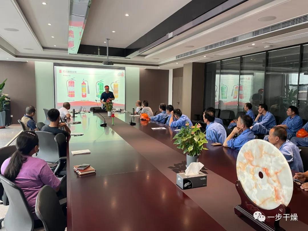 888电子游戏登录入口