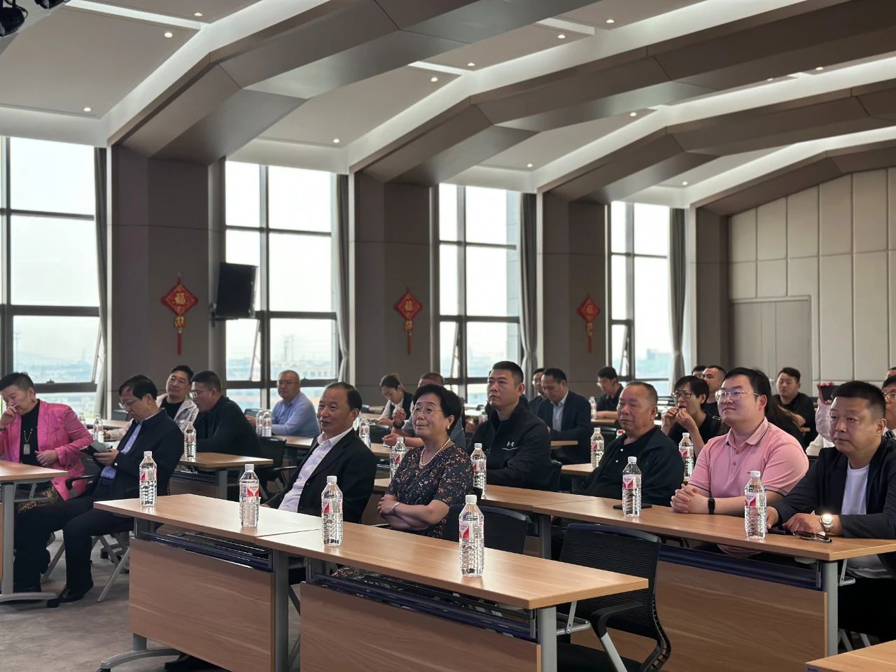 888电子游戏登录入口